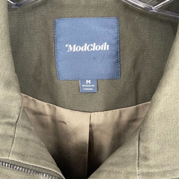 ModCloth Size M Army Green Escape Into Nature Full Zip Utility Jacket - Picture 2 of 4